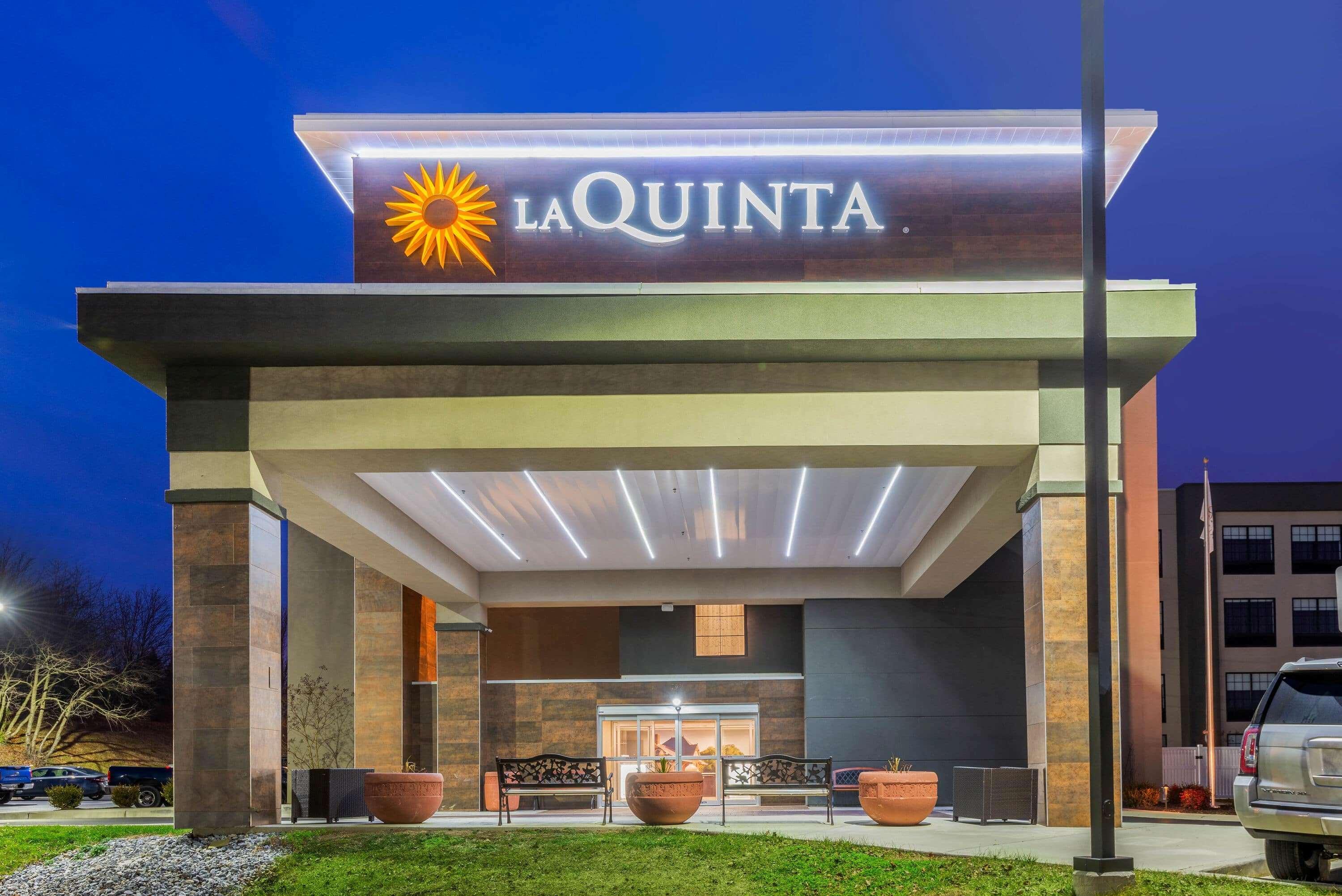 La Quinta By Wyndham Aberdeen-Apg Exterior photo